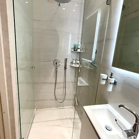 Lägenhet 2 Bedroom Premium In The Heart Of Tallinn